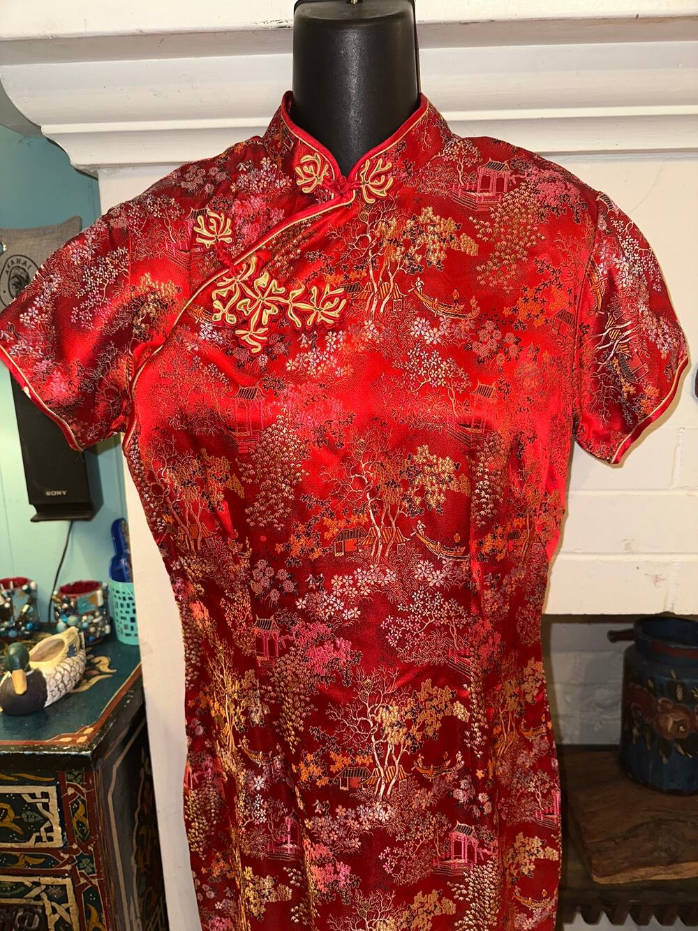 EIGHTIES PEONY BRAND RED ASIAN DRESS MADE IN SHANGHAI
